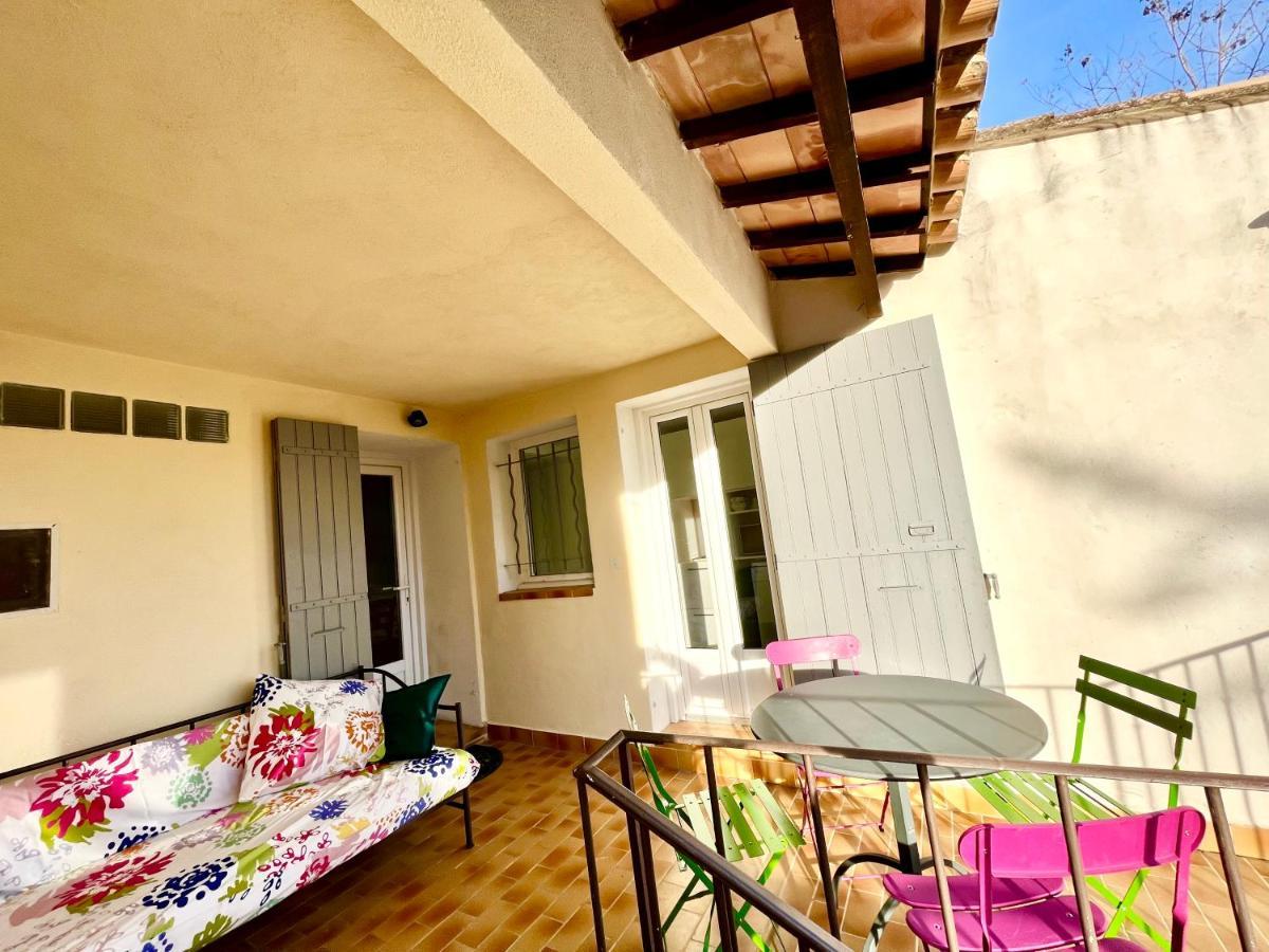 Maison De Village Mormoiron Buitenkant foto